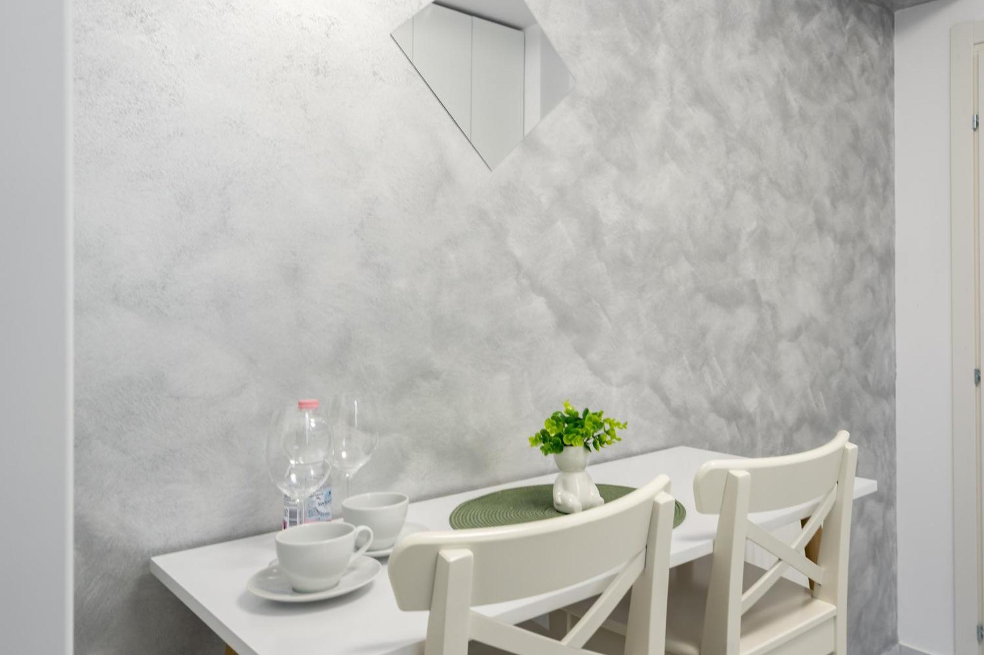 Era Herastrau Boutique Bukarest Exteriör bild